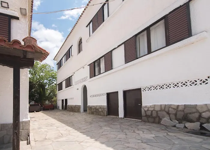 George's Skála Foúrkas